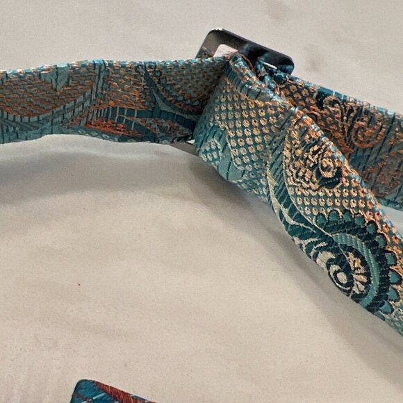 Stacy Adams Handmade Pastel Paisley Microfiber Adjustable Pre‎ tied Bow Tie - Picture 5 of 5